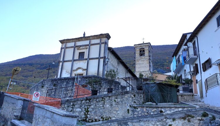 Tione_degli_Abruzzi_-_Chiesa_di_San_Nicola_07